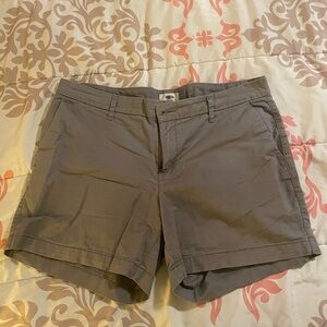 Gray old navy shorts